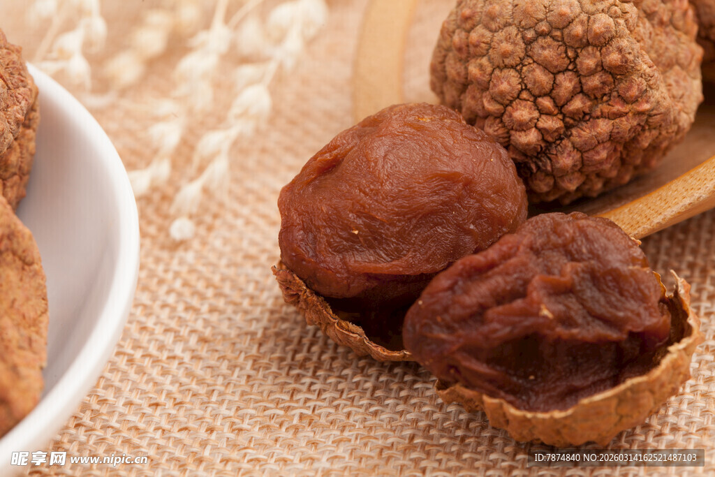 美味榛子 散发自然香气