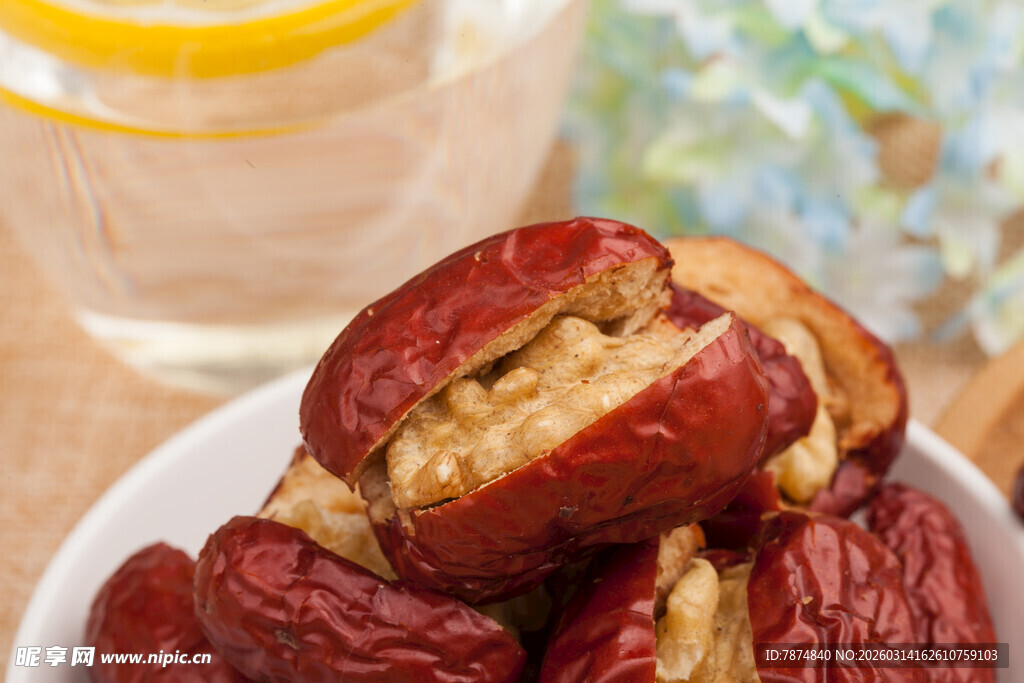 美味夹心红枣 诱人可口