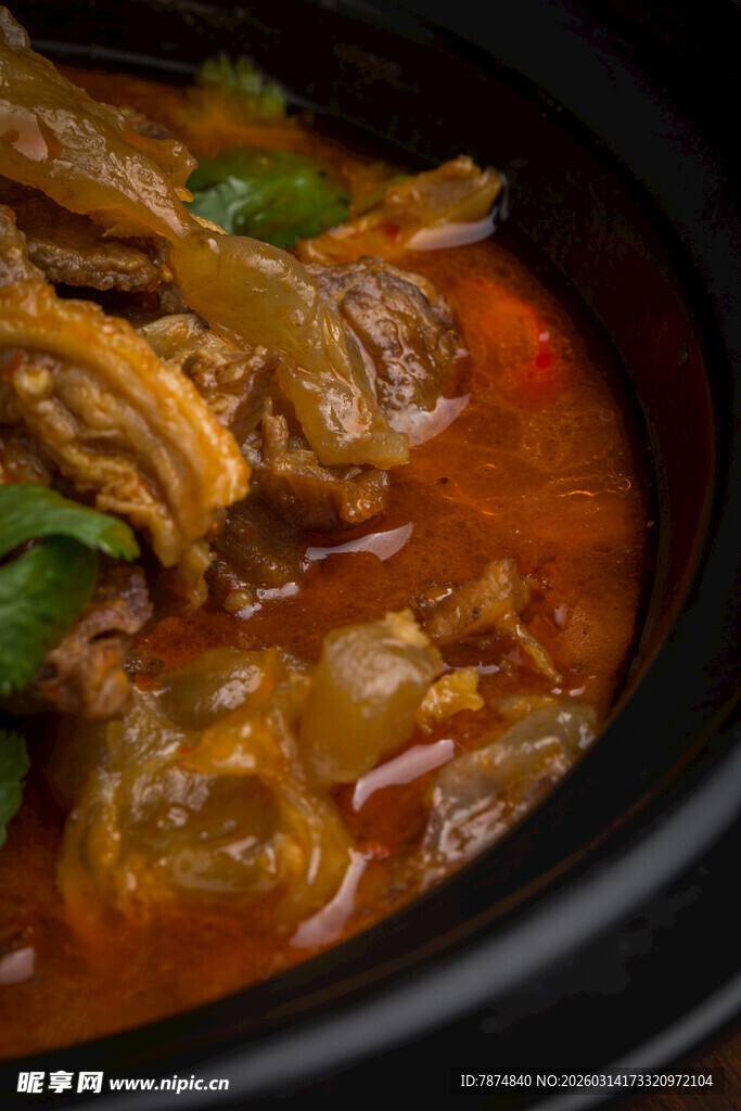 美味红烧牛杂煲