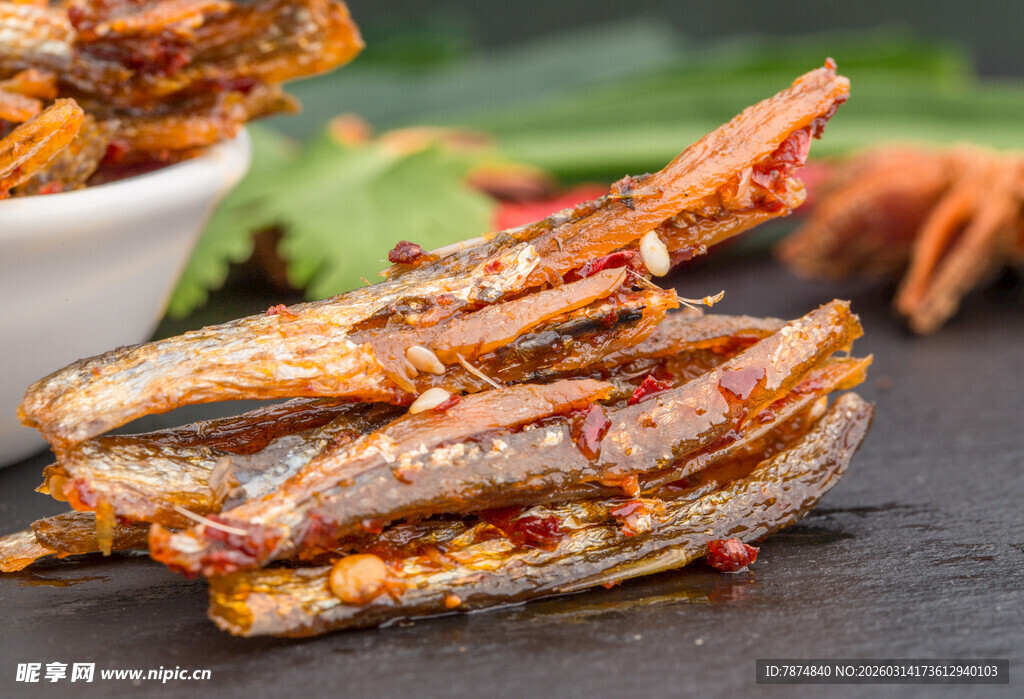 香辣小鱼干 美味零食首选