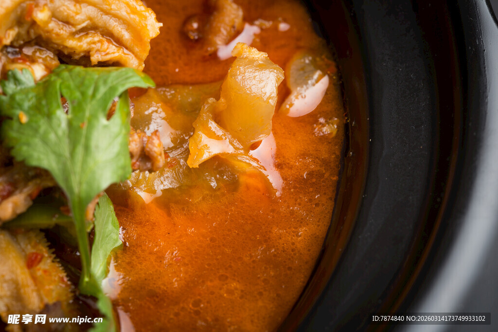 美味牛肉蔬菜炖锅