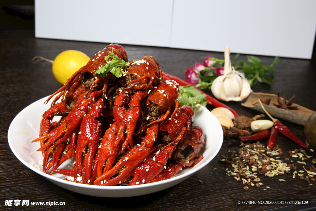 美味小龙虾 开启舌尖盛宴