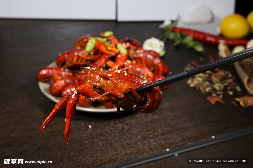 美味小龙虾诱人呈现