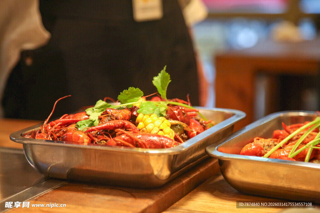 美味诱人的新鲜小龙虾