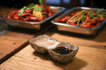 美味佳肴配特色蘸料