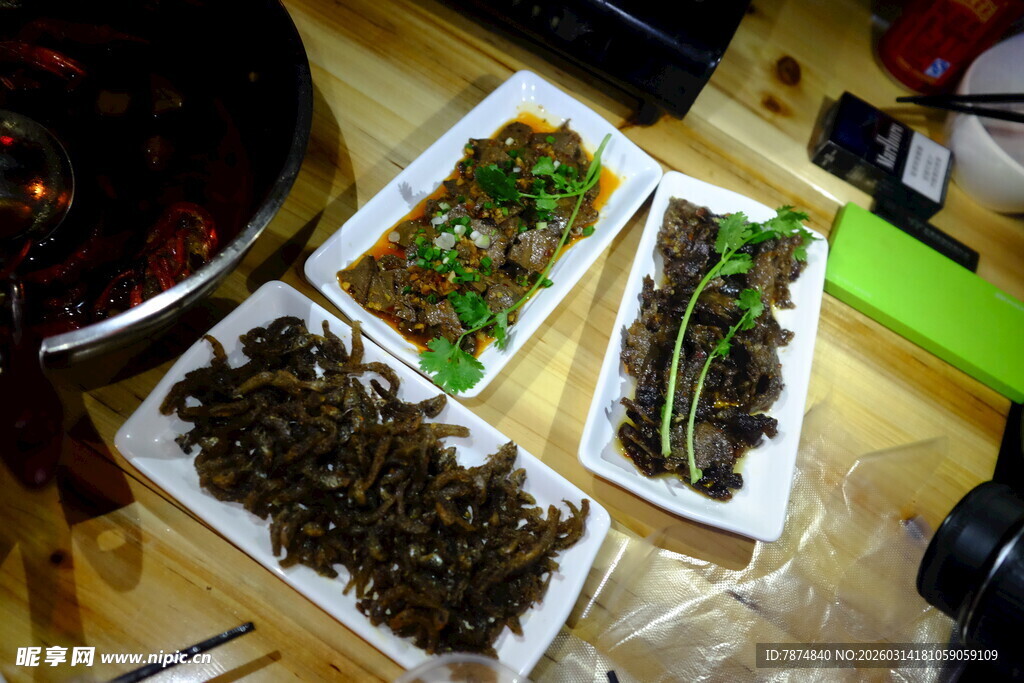 美味多样的特色菜肴