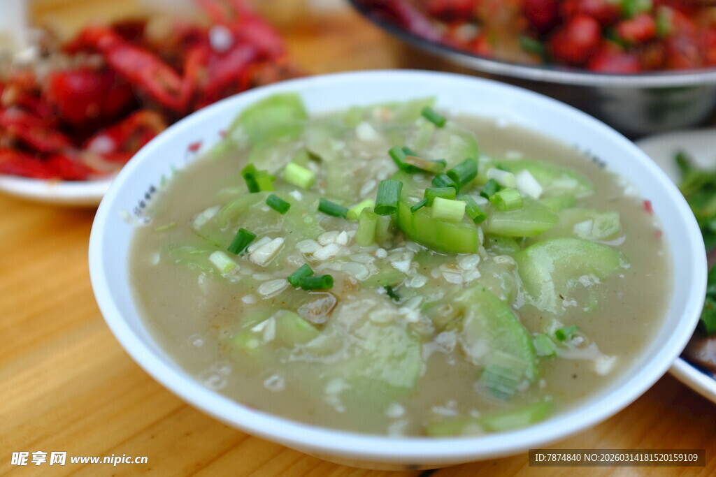 清爽丝瓜瘦肉汤