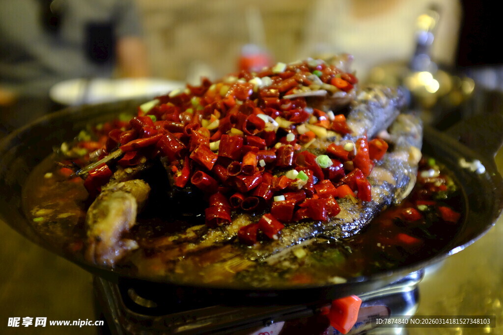 香辣烤鱼香飘四溢