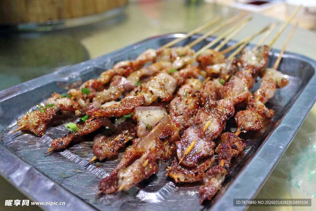 美味烤串 诱人舌尖享受