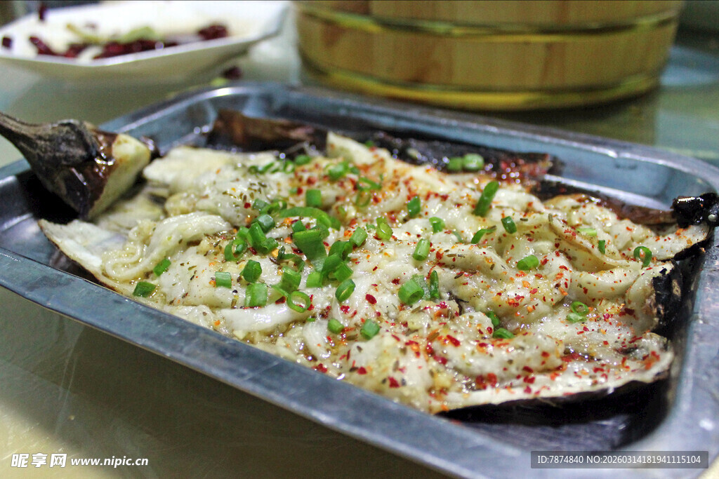 蒜蓉粉丝烤茄子