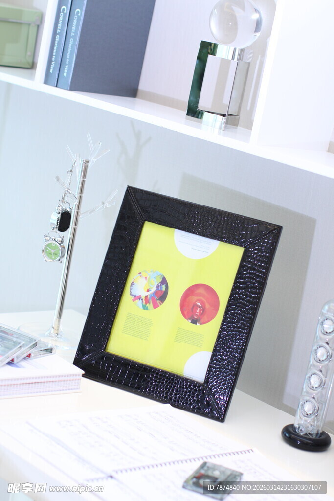 相框中的可爱图案装饰