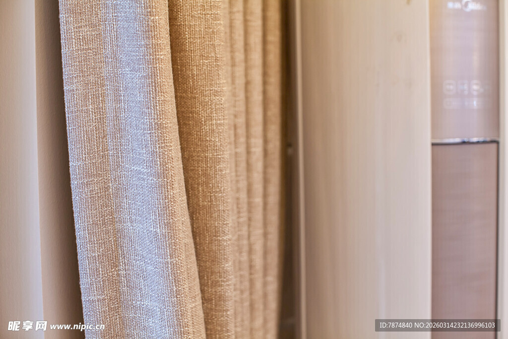 米色窗帘细节特写