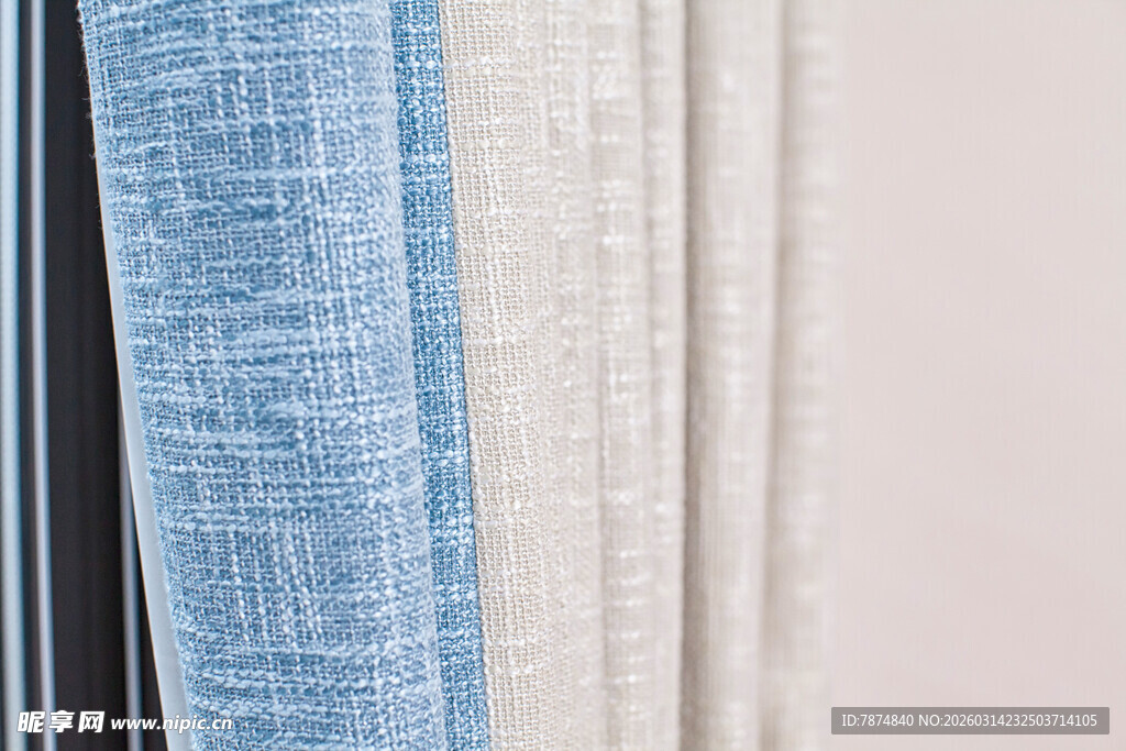 蓝白窗帘细节展示
