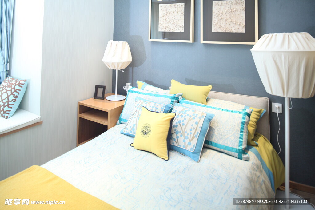 清新卧室一角的温馨布置