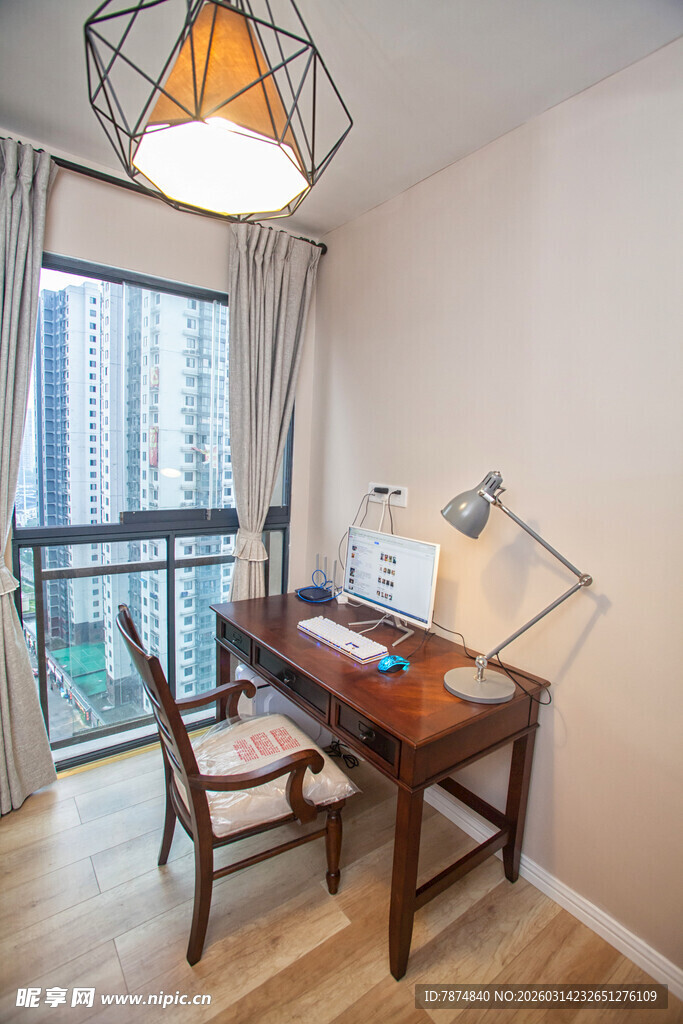 简约书房一角 静谧氛围浓