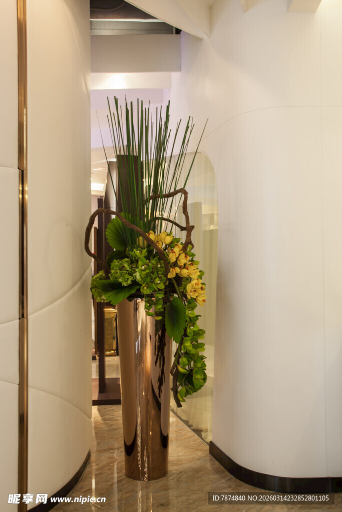 走廊绿植装饰景观