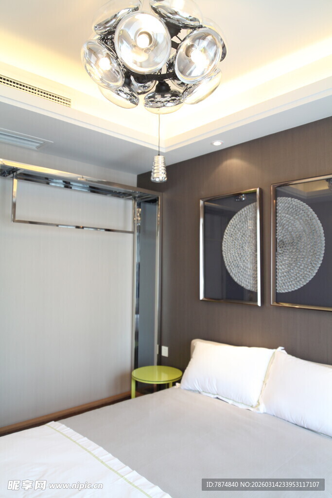 现代简约风格卧室室内景