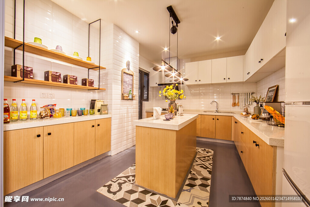 现代简约风温馨厨房空间