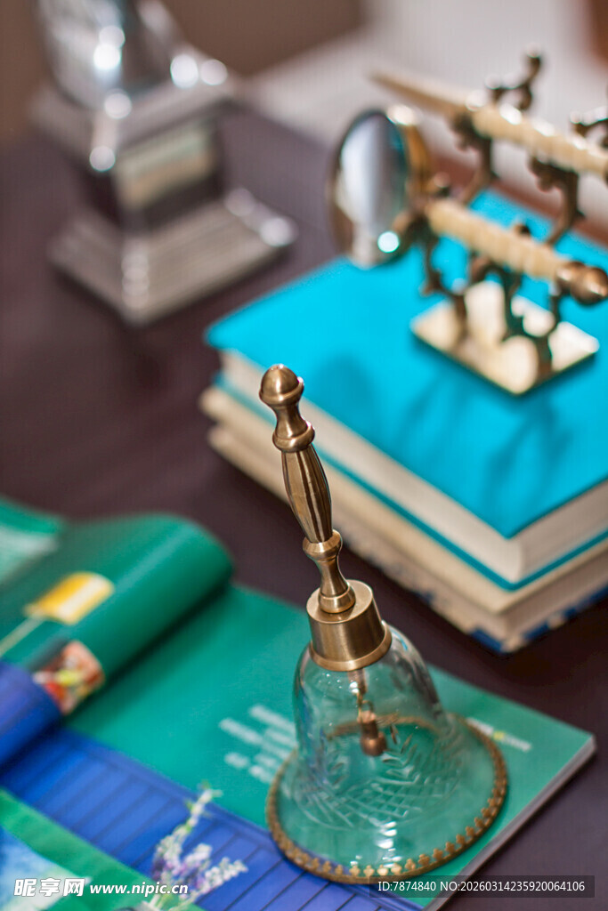 复古书房摆件 尽显文雅气息