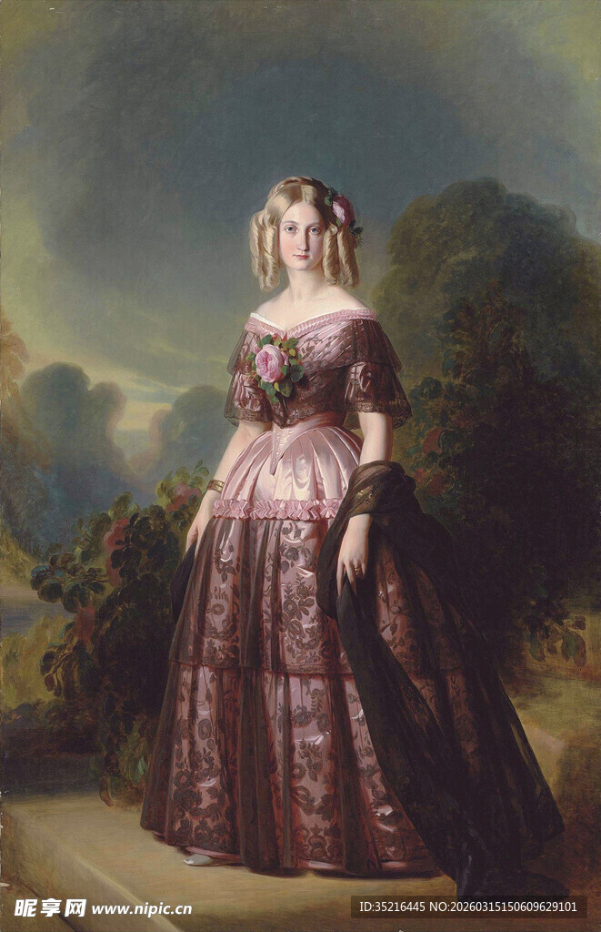 古典长裙女子户外肖像