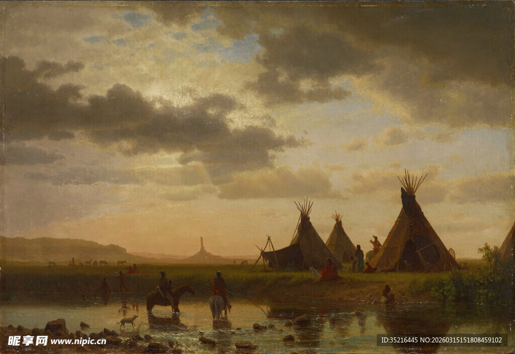 黄昏下的水边尖顶建筑景观