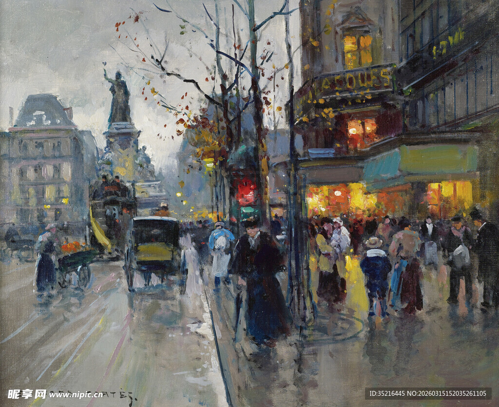 雨中巴黎街头的热闹景象