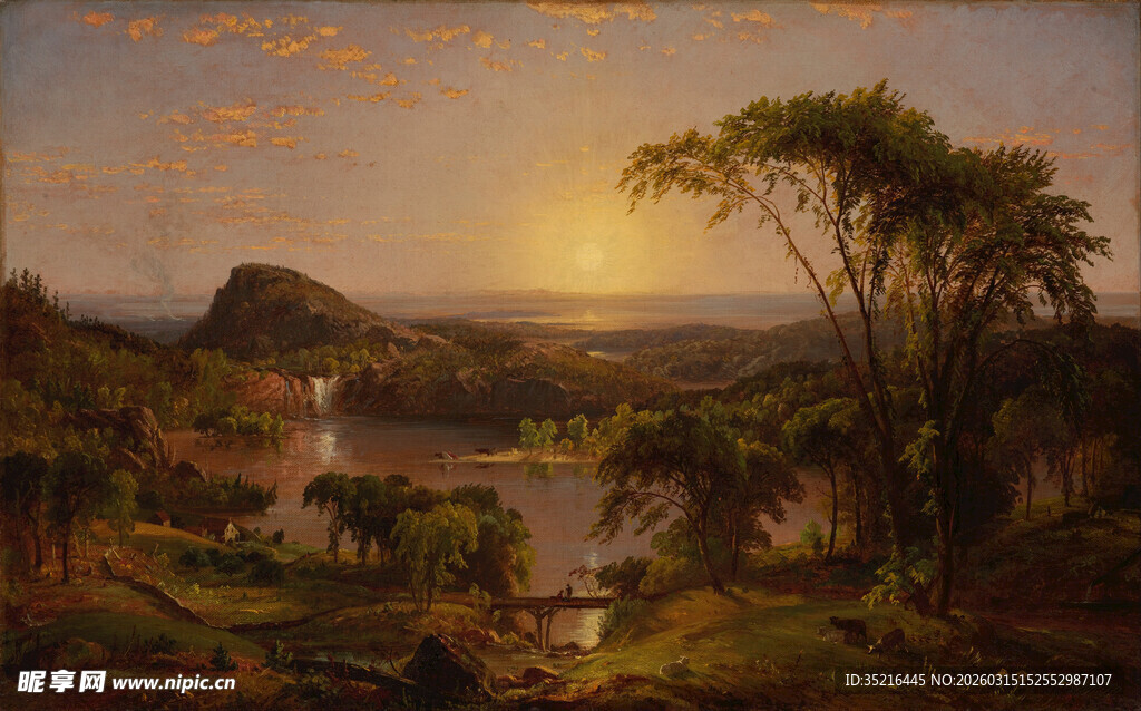 黄昏下的自然山水风景