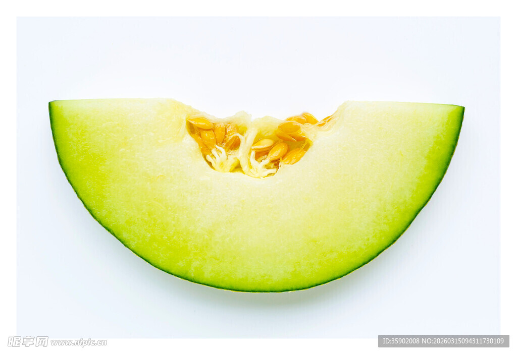 切开的青绿色甜瓜