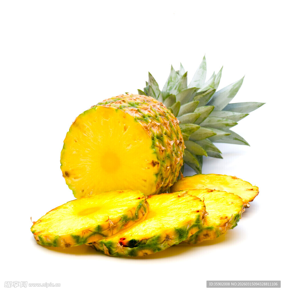 新鲜切开的菠萝及切片