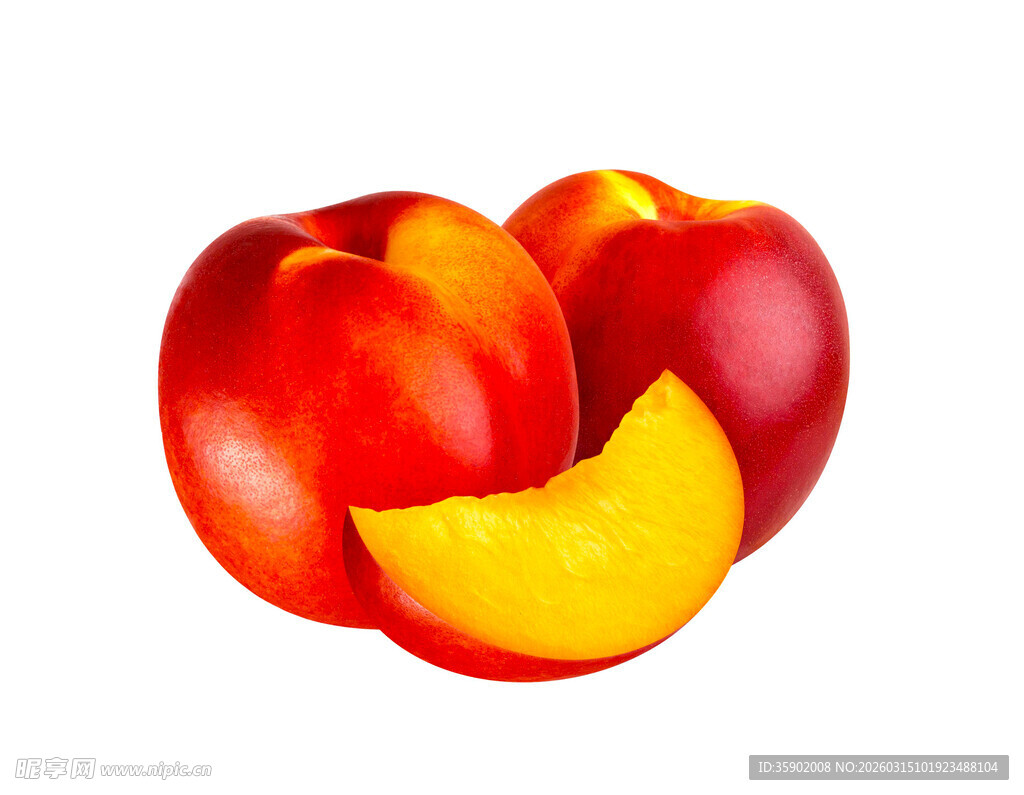 新鲜诱人的红桃及切片