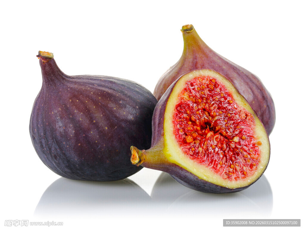新鲜无花果饱满多汁诱人