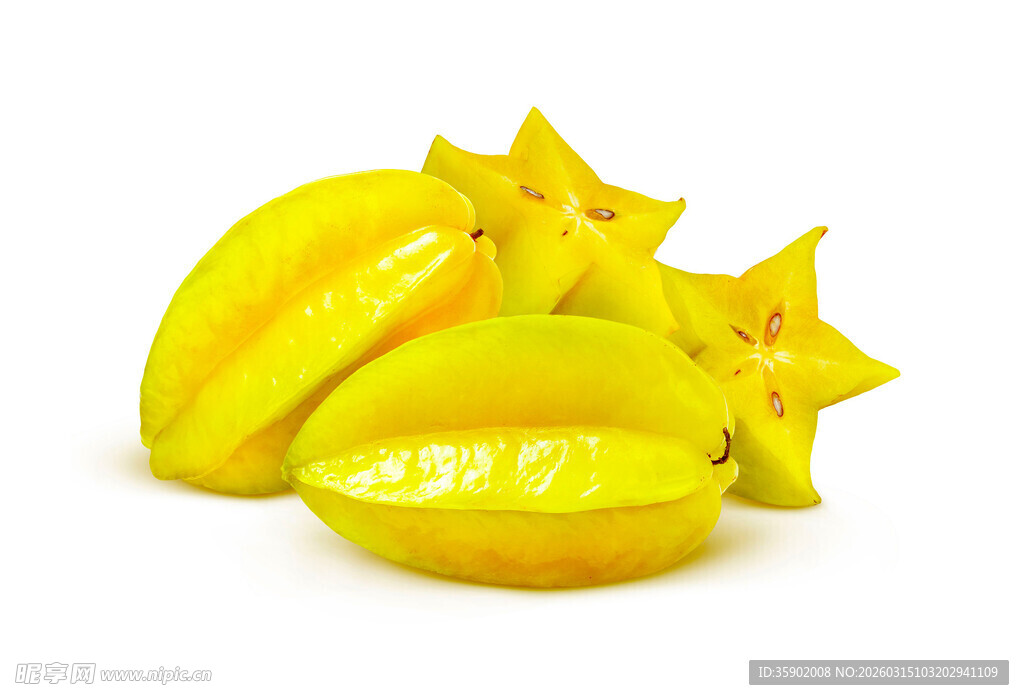 新鲜杨桃果肉金黄诱人