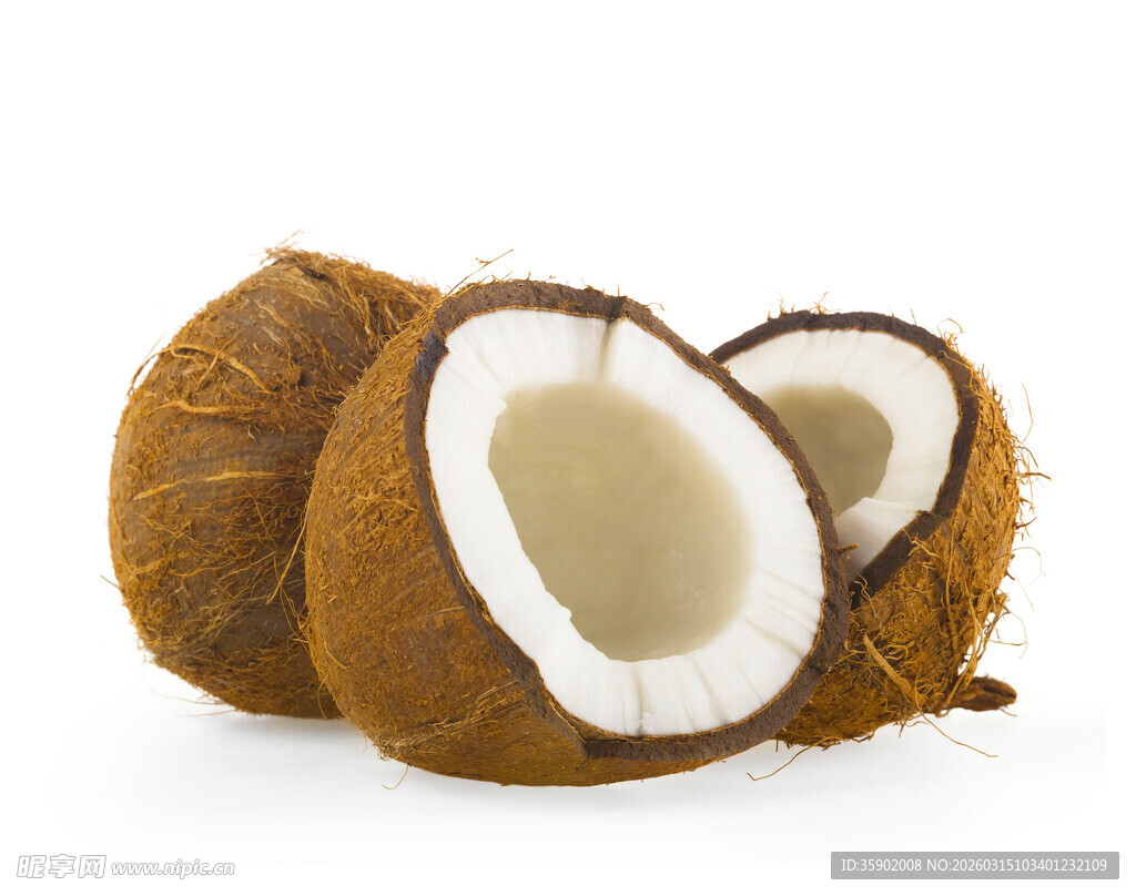 切开的新鲜椰子