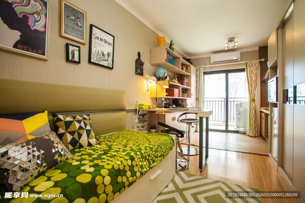 温馨童趣儿童房一角