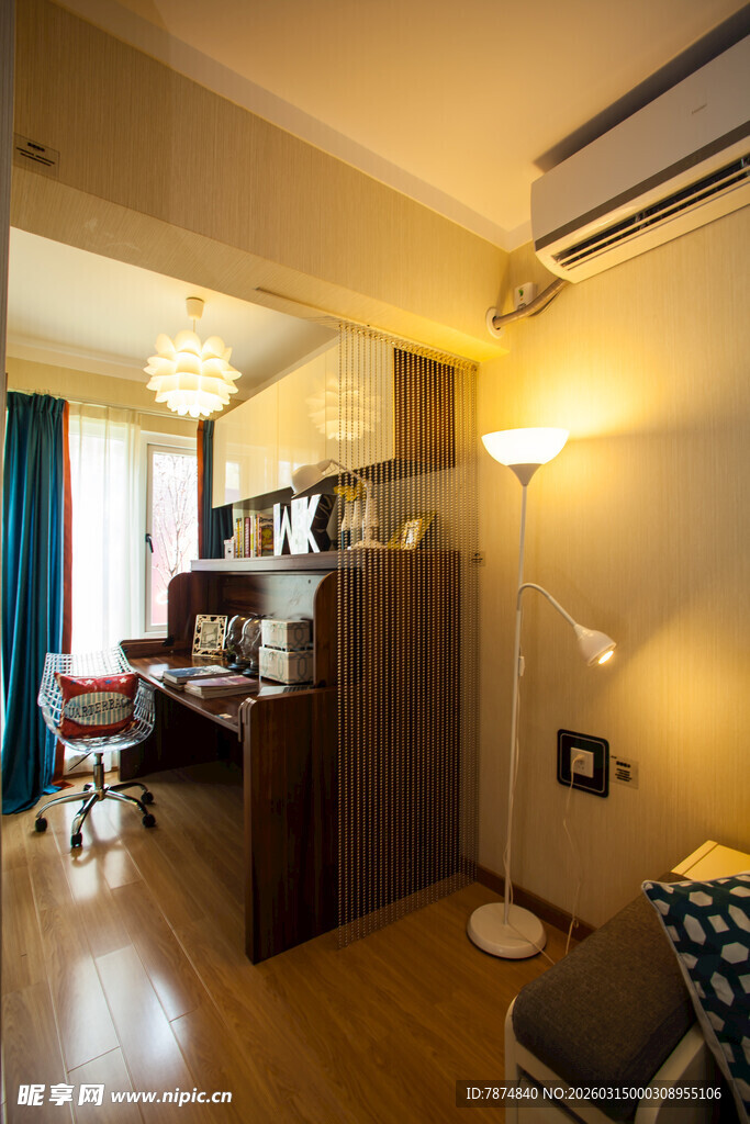 温馨现代风书房室内场景