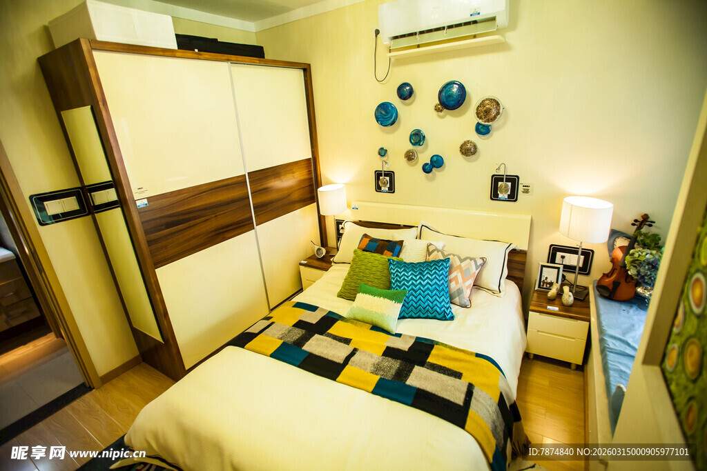 温馨简约风卧室一角