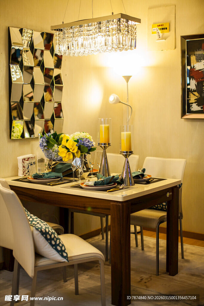 温馨现代风餐厅室内场景