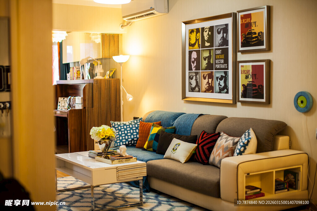 温馨客厅家居布置展示