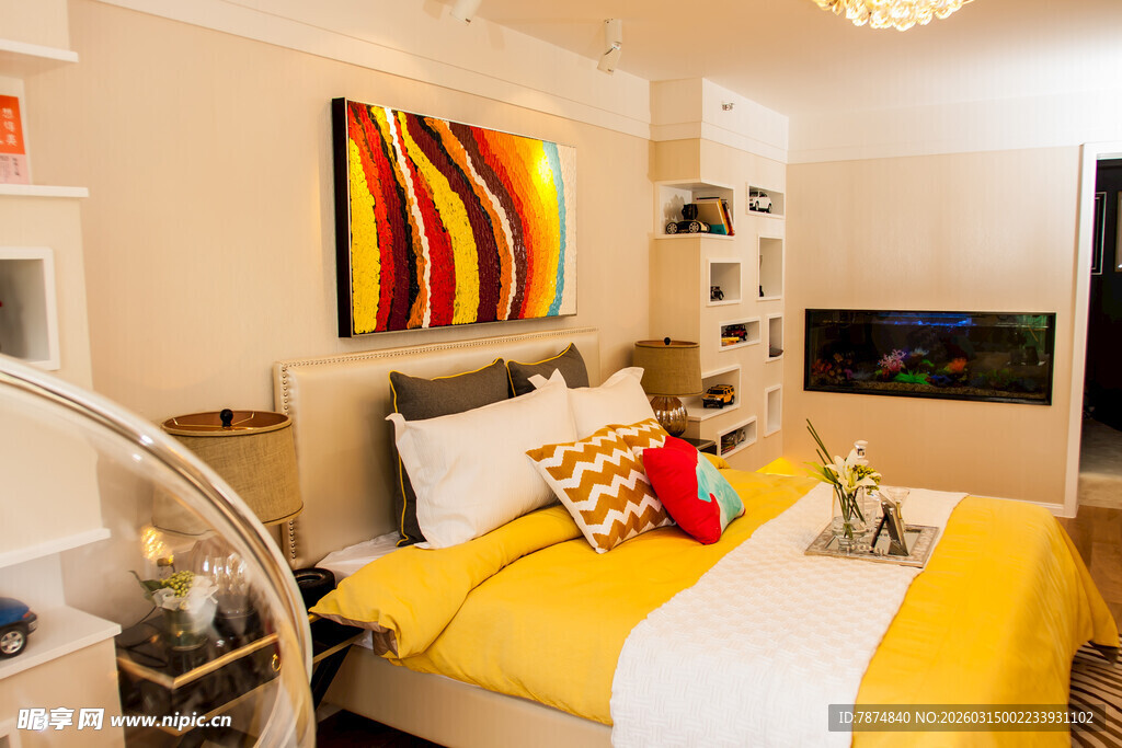 现代温馨卧室装饰展示