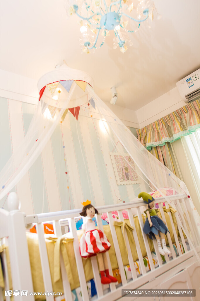 梦幻儿童房 温馨小天地