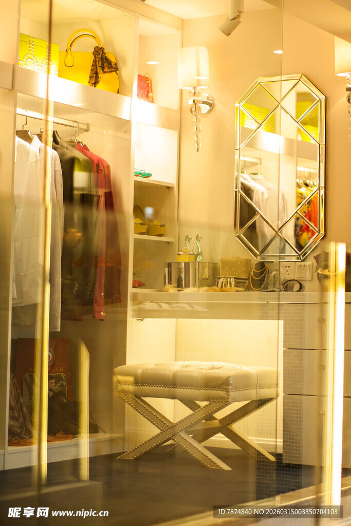 时尚精致的室内休息区