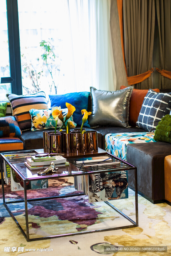 现代风客厅温馨休闲场景