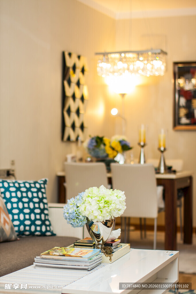 温馨客厅家居装饰场景