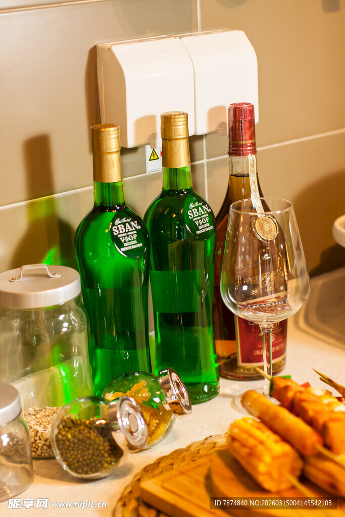 厨房中的美酒与美食搭配