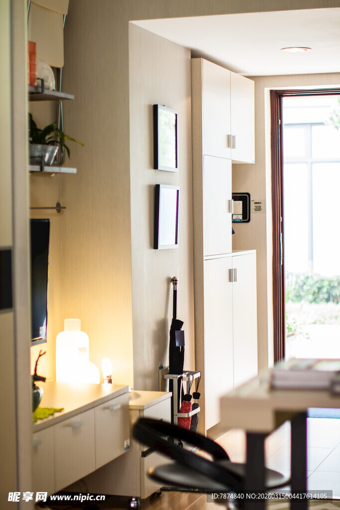 温馨雅致的室内休闲空间