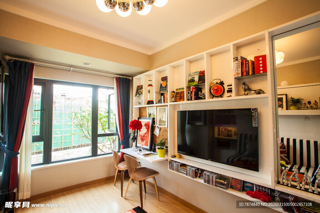 温馨客厅 尽显收藏之美