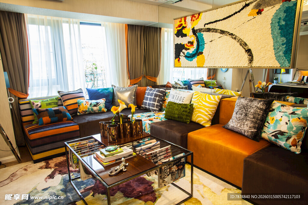 多彩温馨客厅家居场景