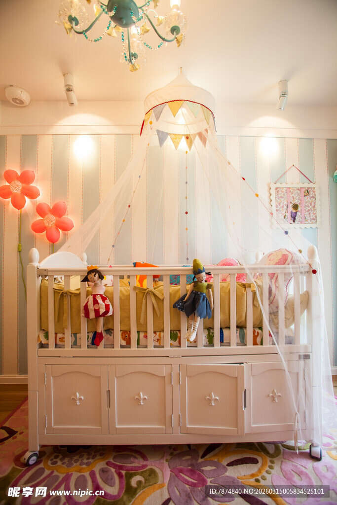 温馨可爱的宝宝婴儿房布置