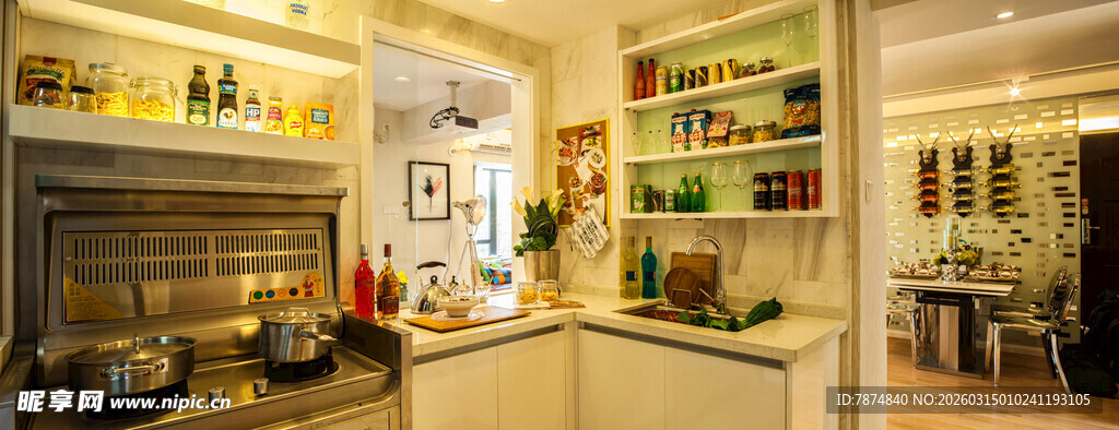 现代风格温馨厨房一角