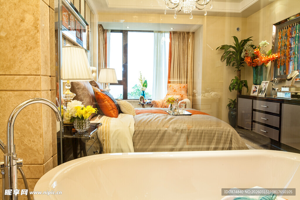 温馨卧室与浴缸的惬意空间